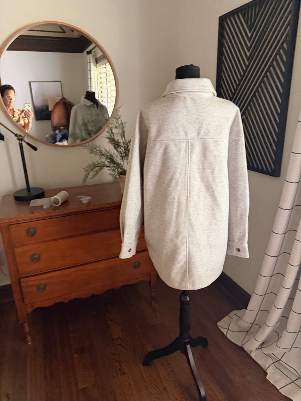 Vocal grey shacket with rhinestone studs medium - Picture 4 of 16